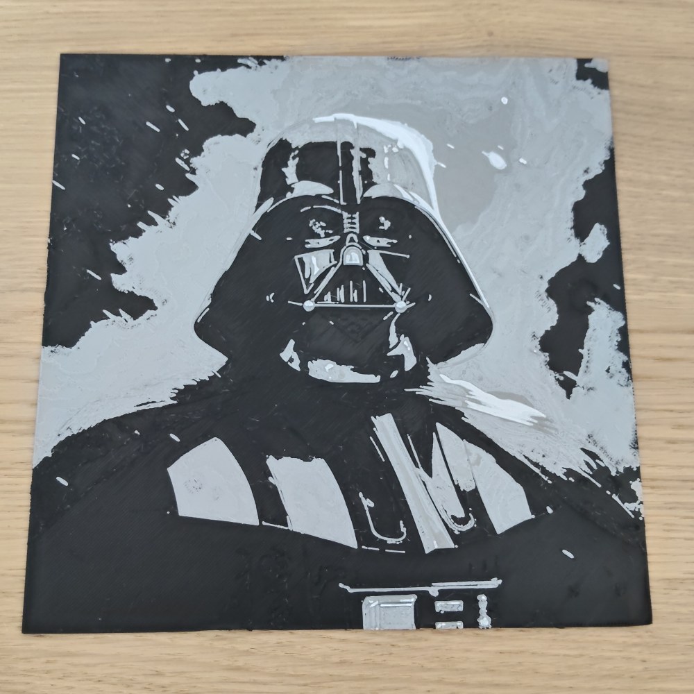 Figurka 3D z mieczem świetlnym na biurko