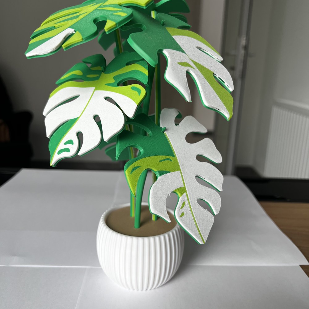 Kominek na kadzidełka. Złoty smok 3D na dekoracyjnej podstawie