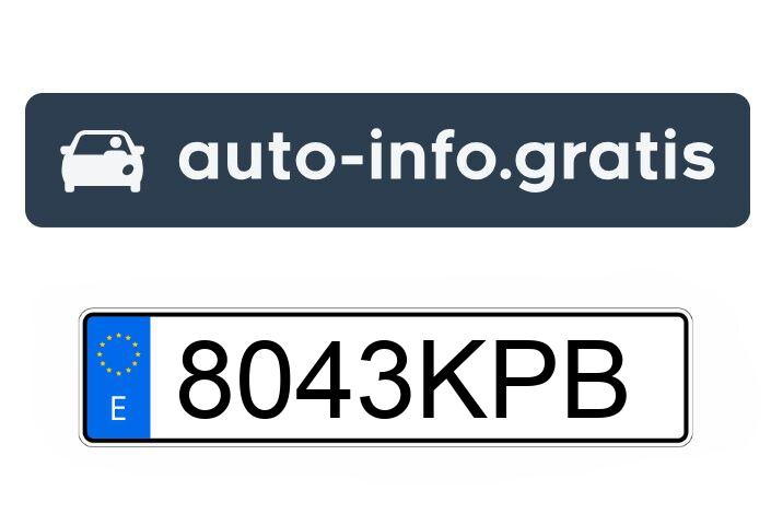 El vehículo con matrícula 8043kpb estando estacionado. Otro vehículo con una persona de movilidad ...