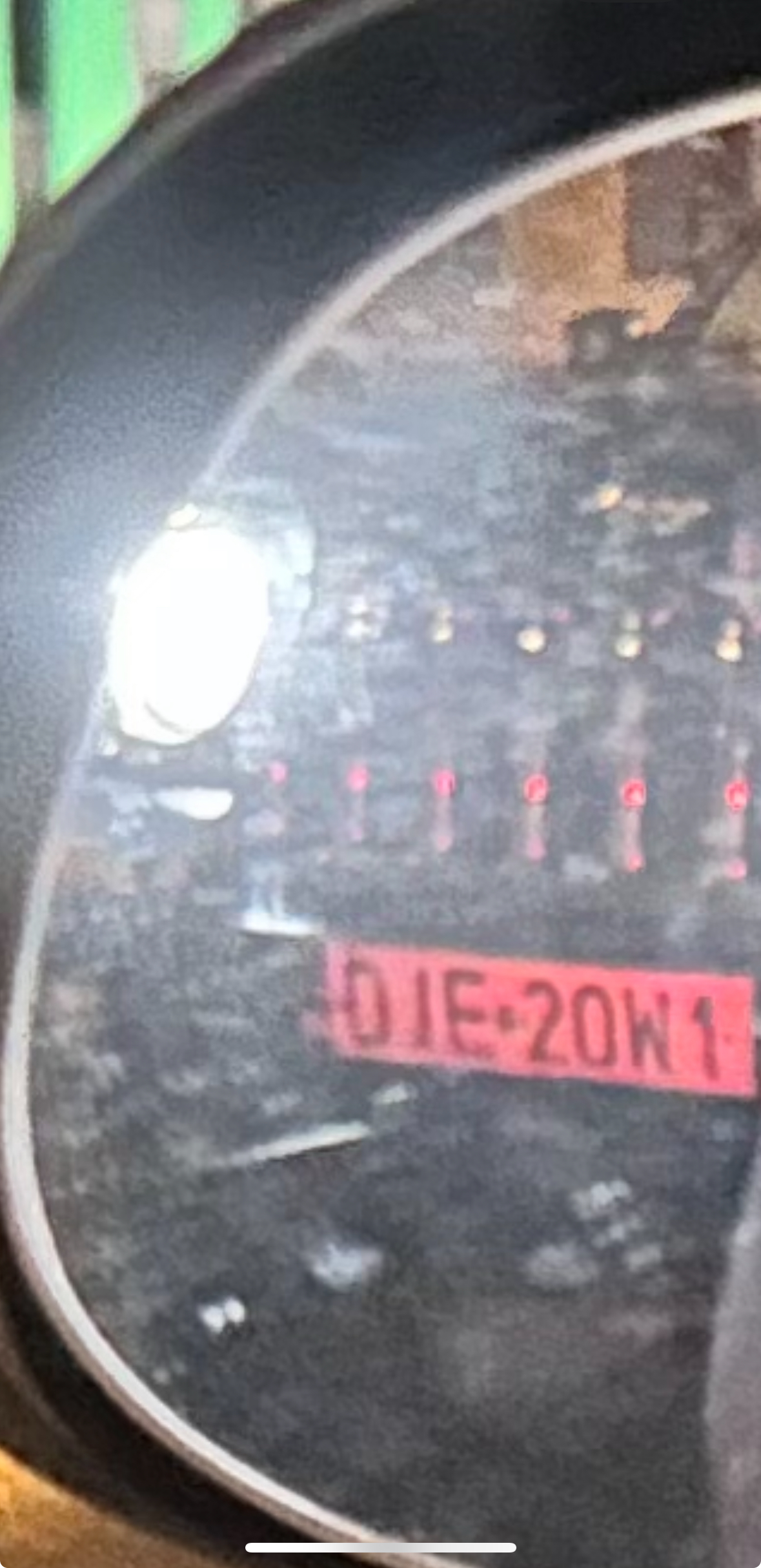 Pirat drogowy w pojeździe o numerach rejestracyjnych DJE20W1