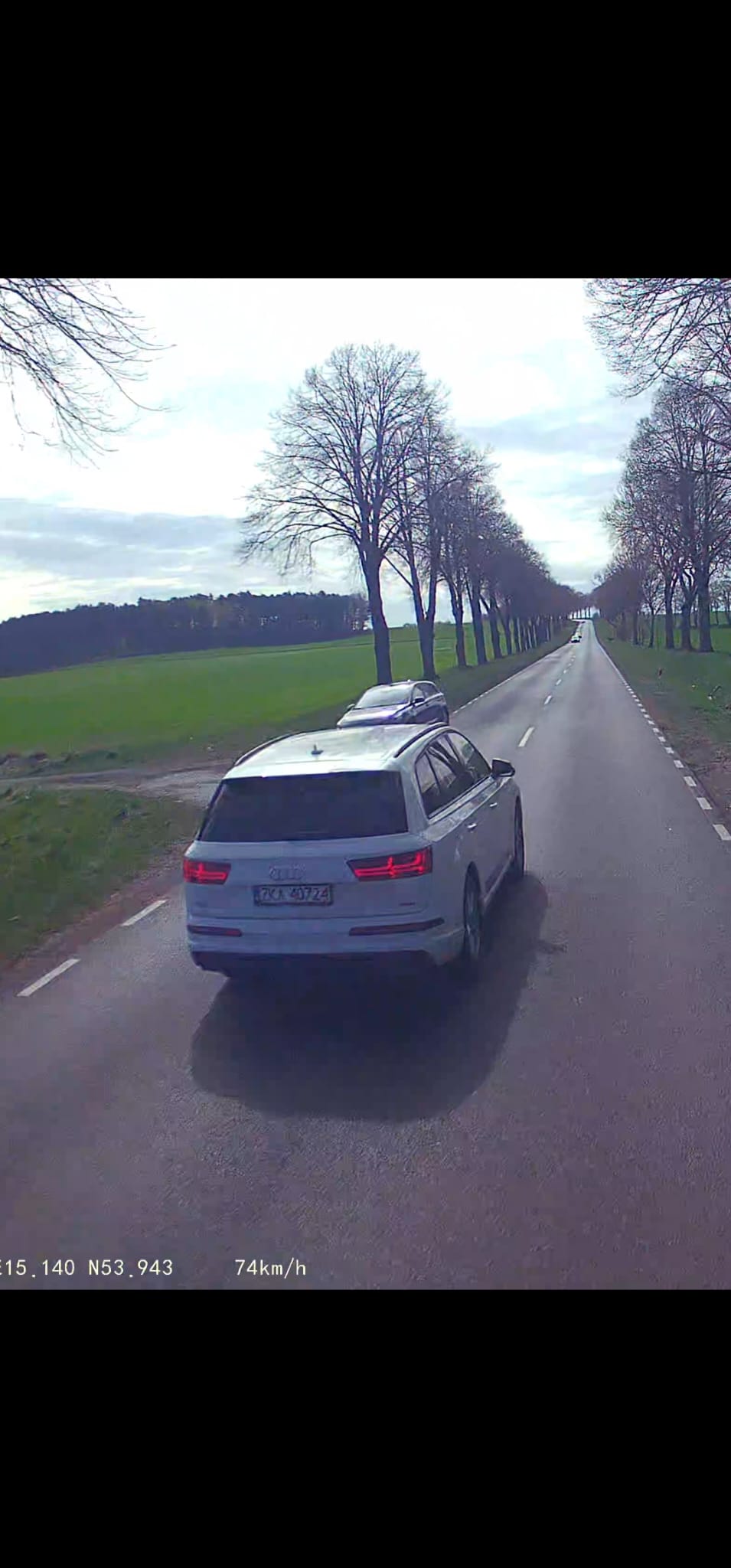 Pirat drogowy, prawie zabił rodzinę pod Gryficami!!!