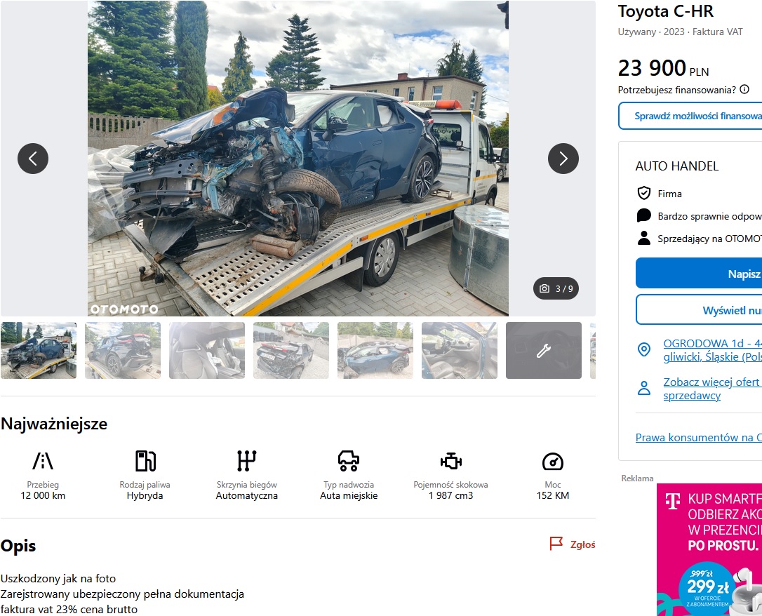 mocno uszkodzony lewy przód oraz prawy tył