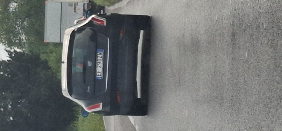 Pirat drogowy w pojeździe o numerach rejestracyjnych EF290ZW