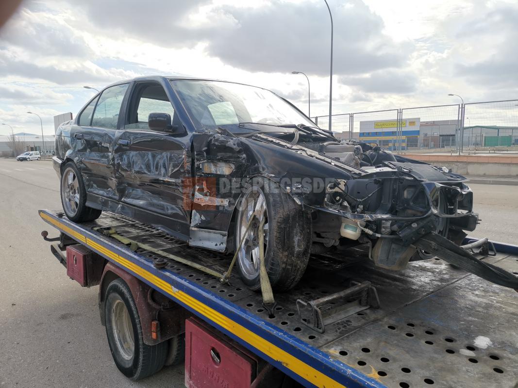 Pirat drogowy w pojeździe o numerach rejestracyjnych 4492CGX