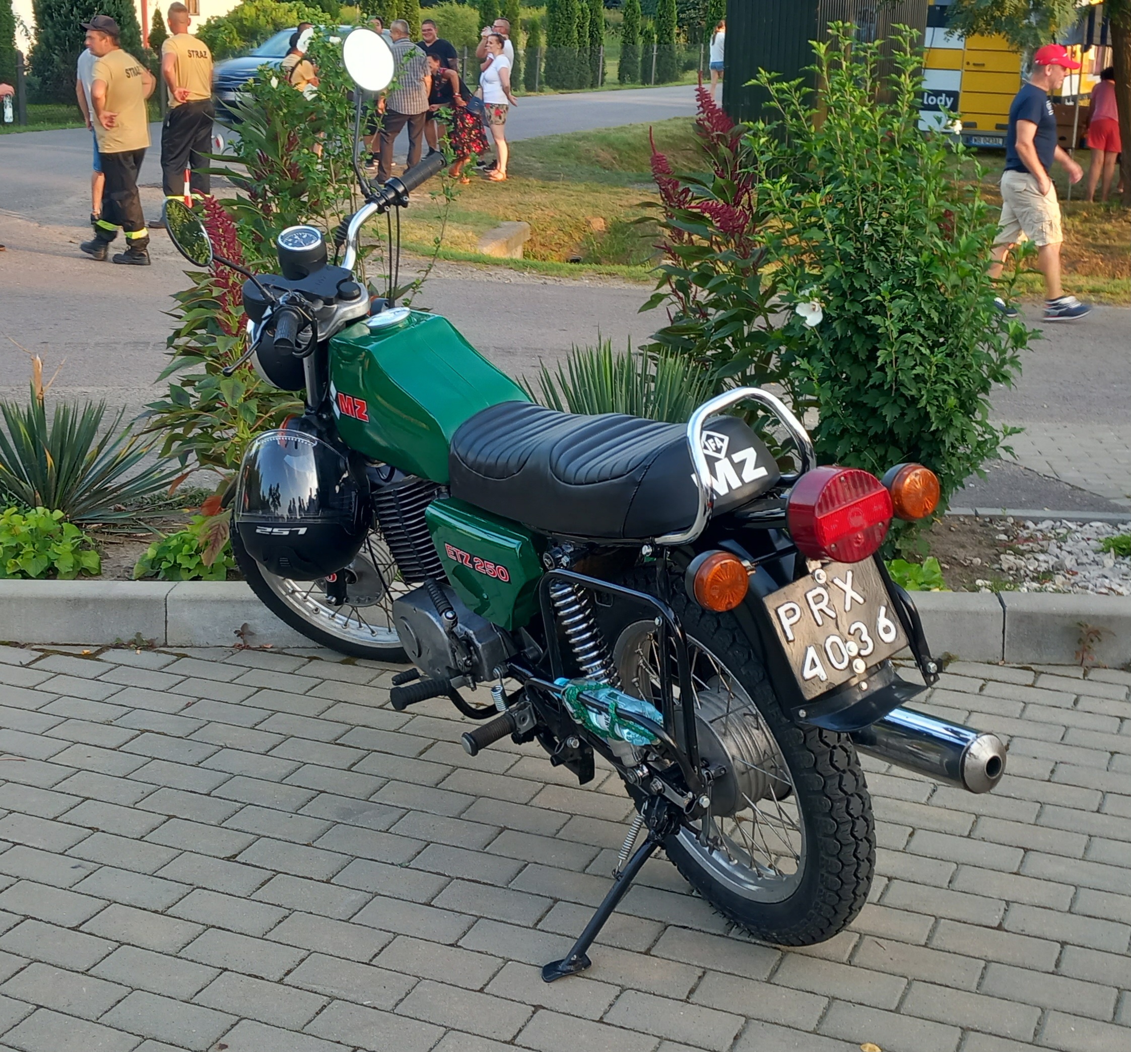 Witam, jest to MZ ETZ 250