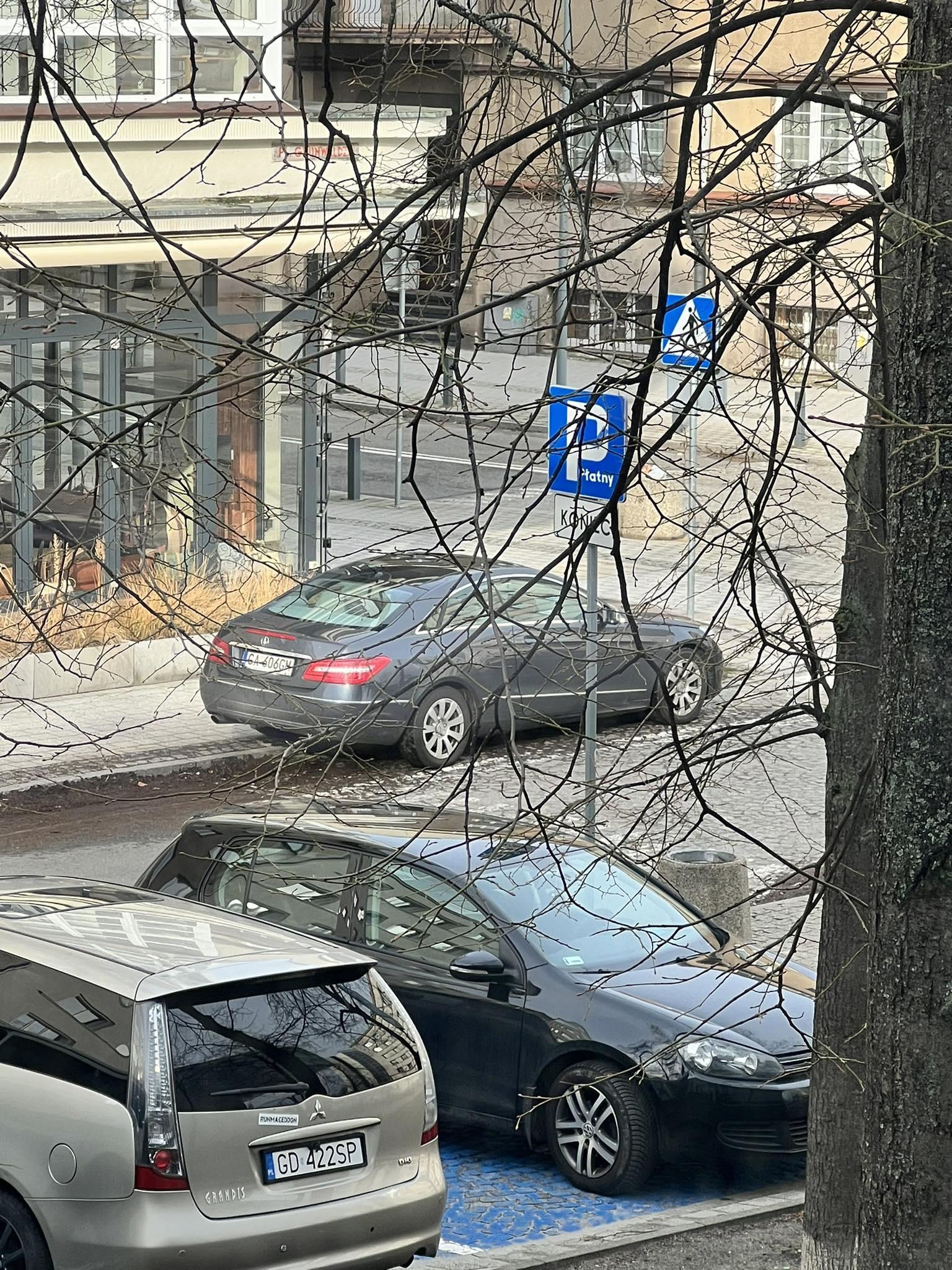 Mistrz parkowania w pojeździe o numerach GA606GM