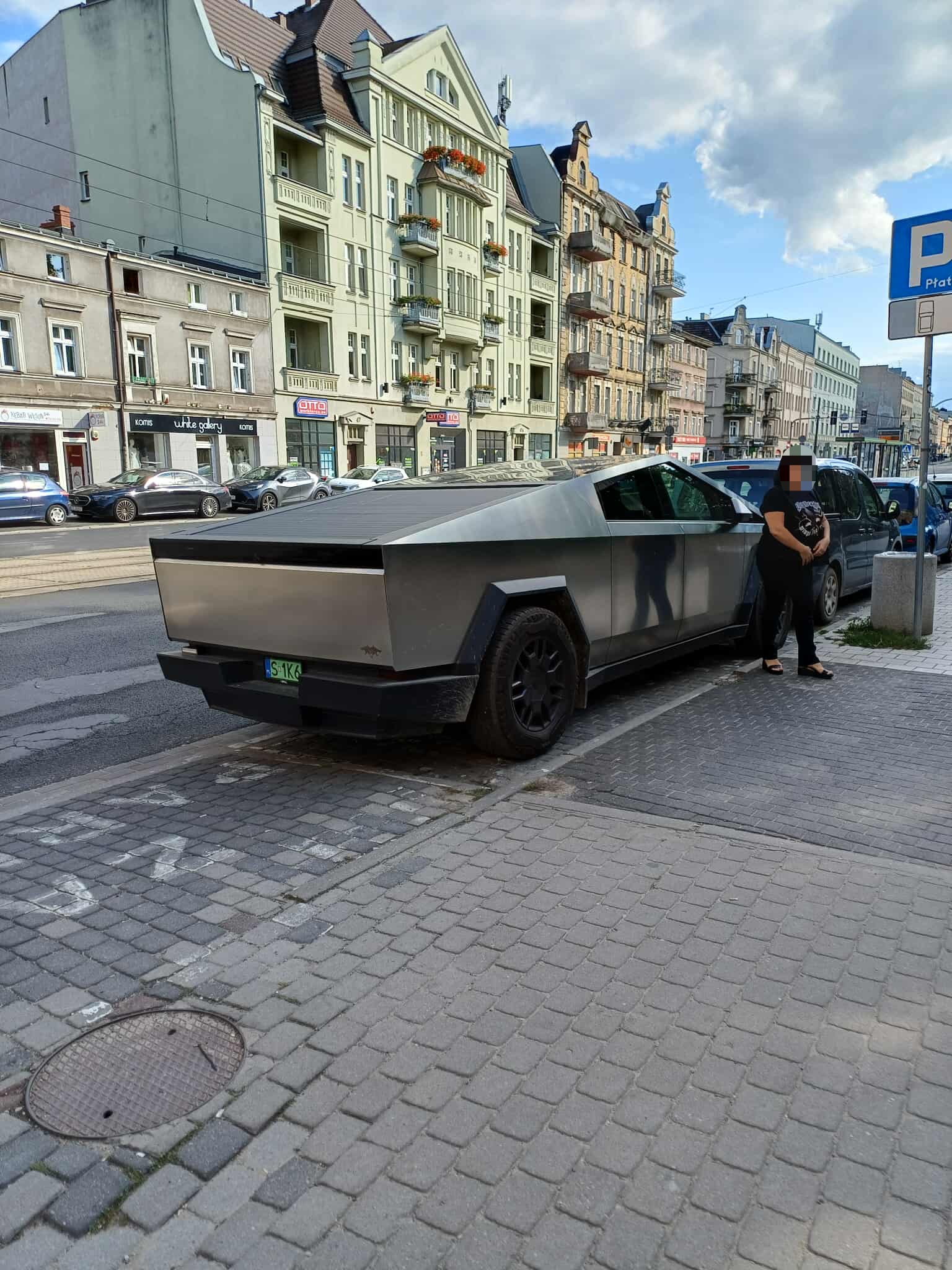 Tesla Cybertruck a nie model 3