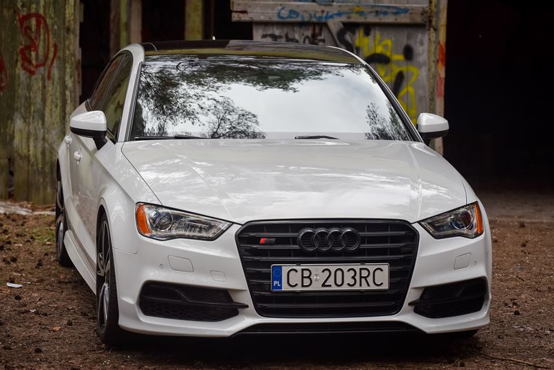 AUDI S3  8V
