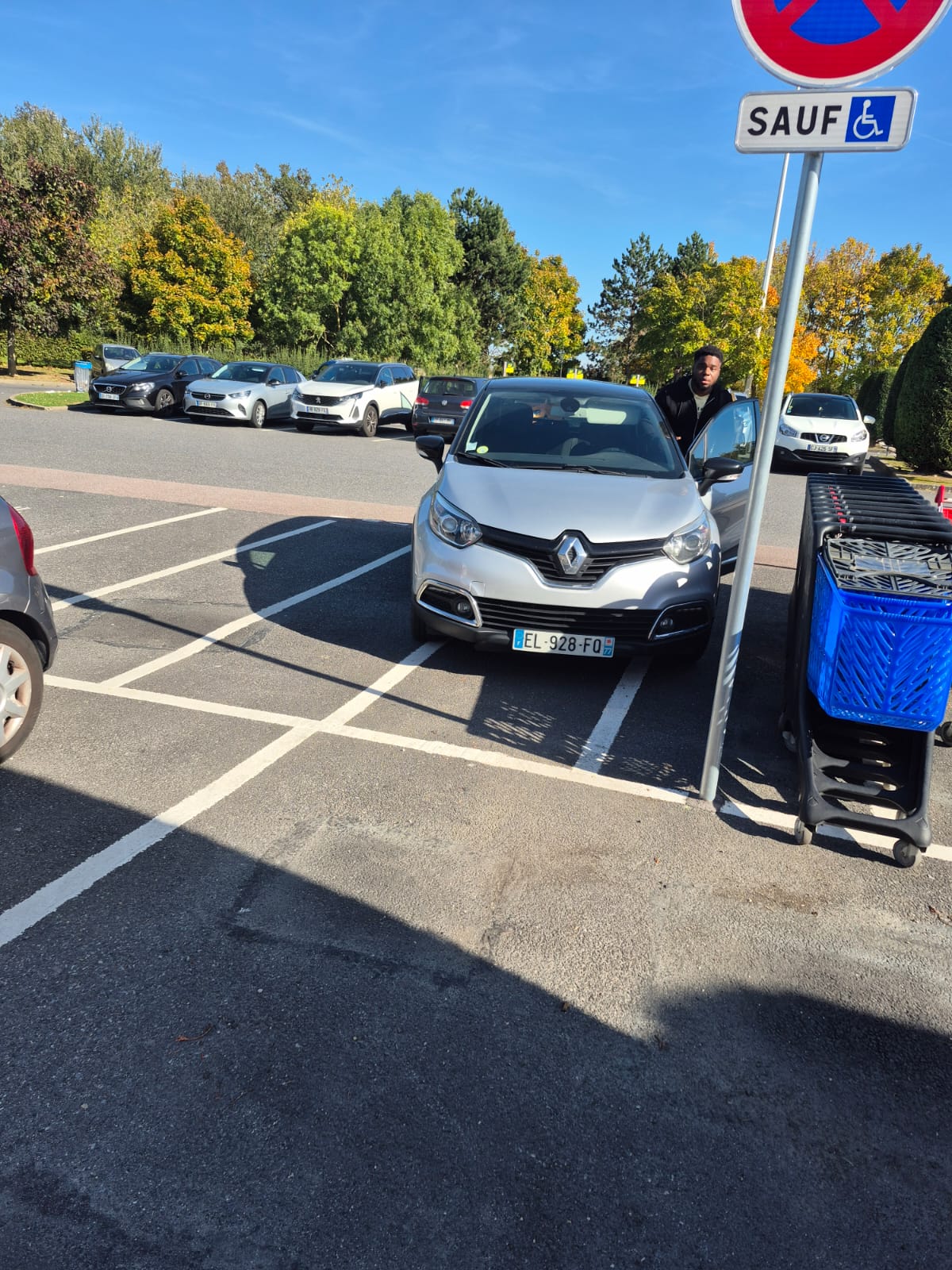 Pirat drogowy w pojeździe o numerach rejestracyjnych EL928FQ