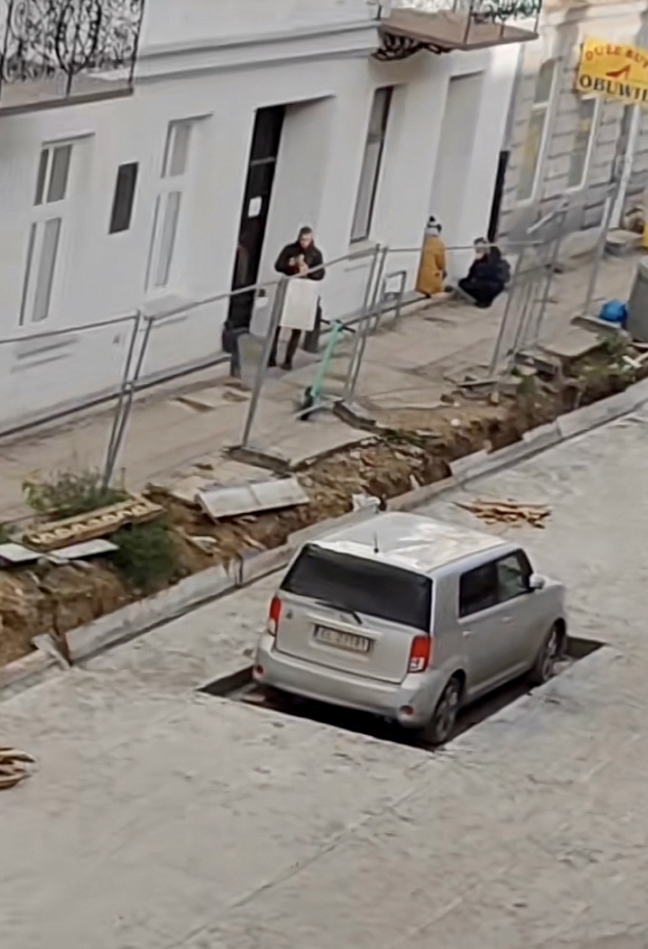 Mistrz parkowania w pojeździe o numerach EL2J181