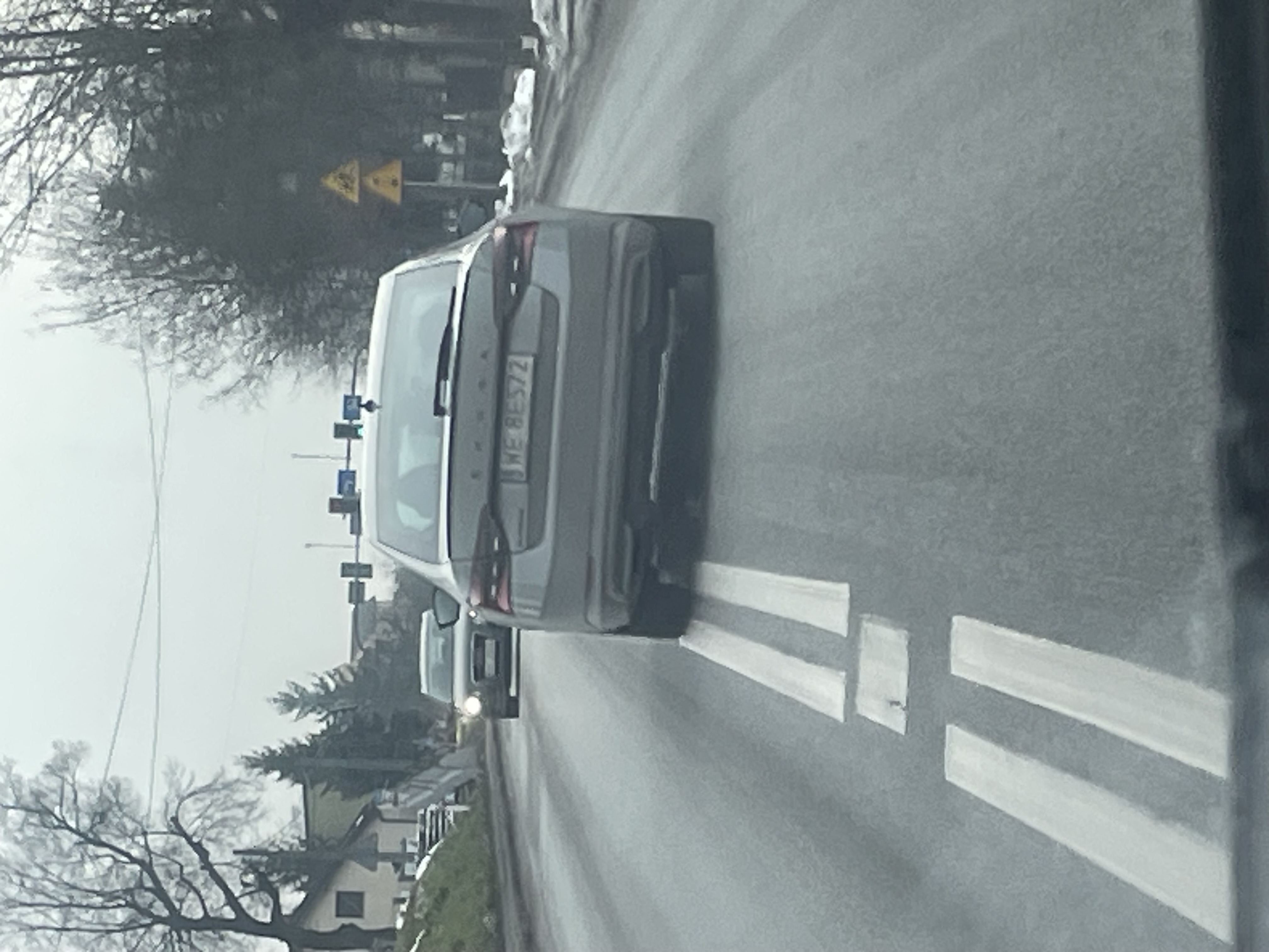 Pirat drogowy w pojeździe o numerach rejestracyjnych WE8E572