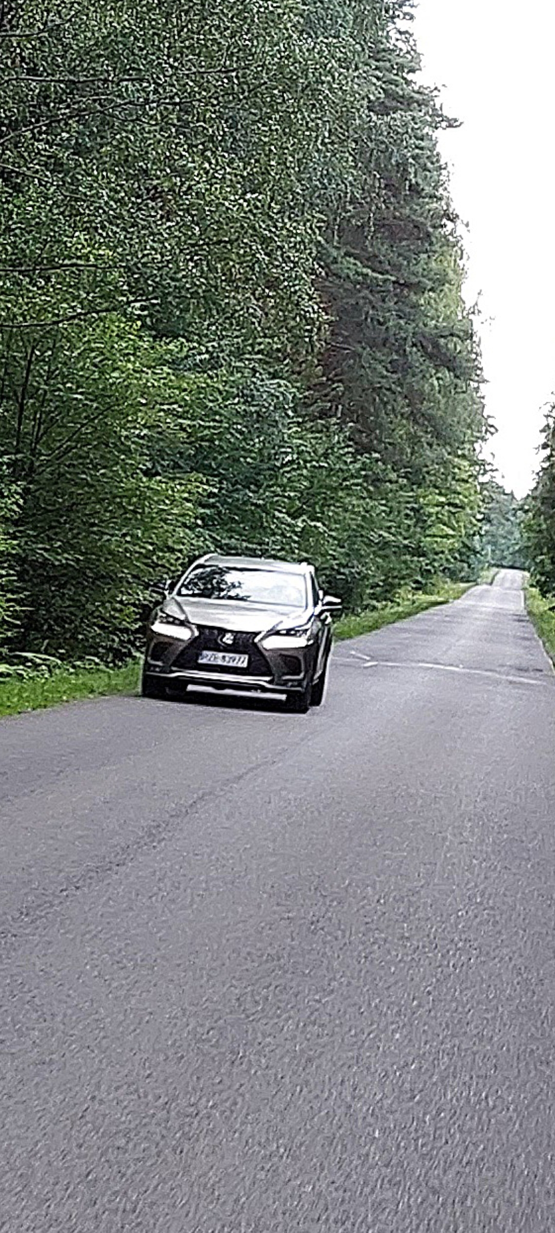 Pirat drogowy w pojeździe o numerach rejestracyjnych RZE83977