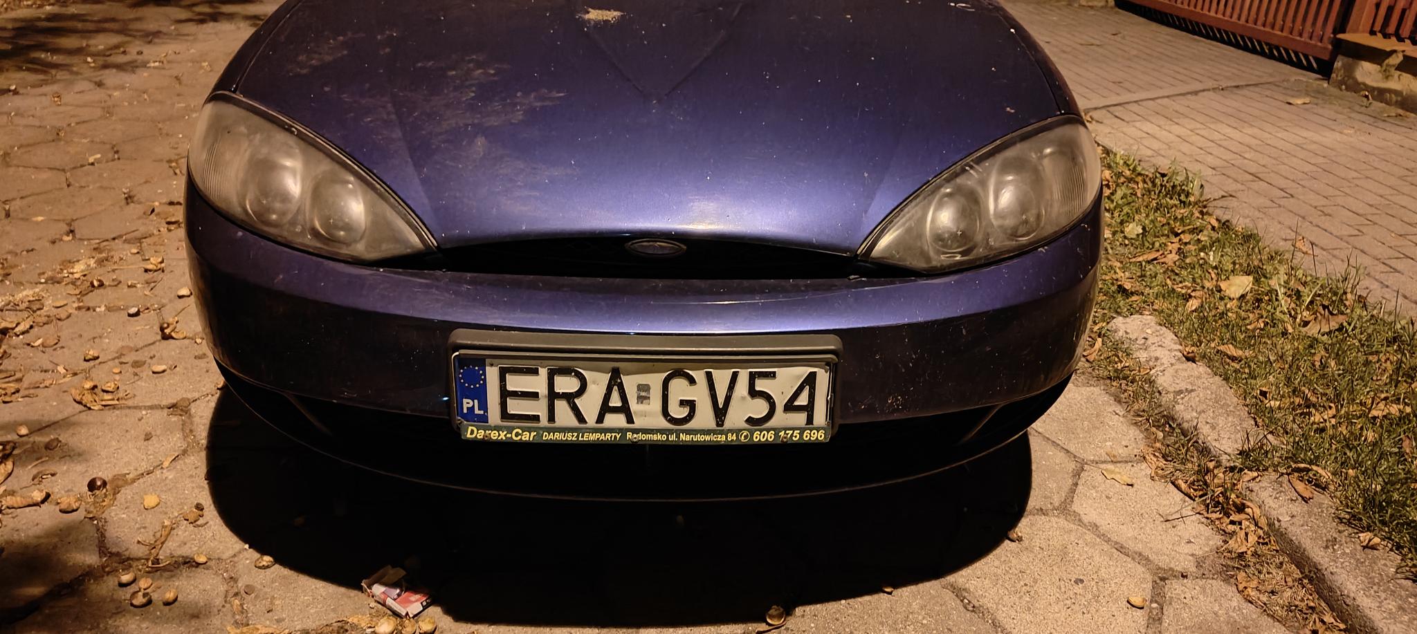 Mistrz parkowania w pojeździe o numerach ERAGV54