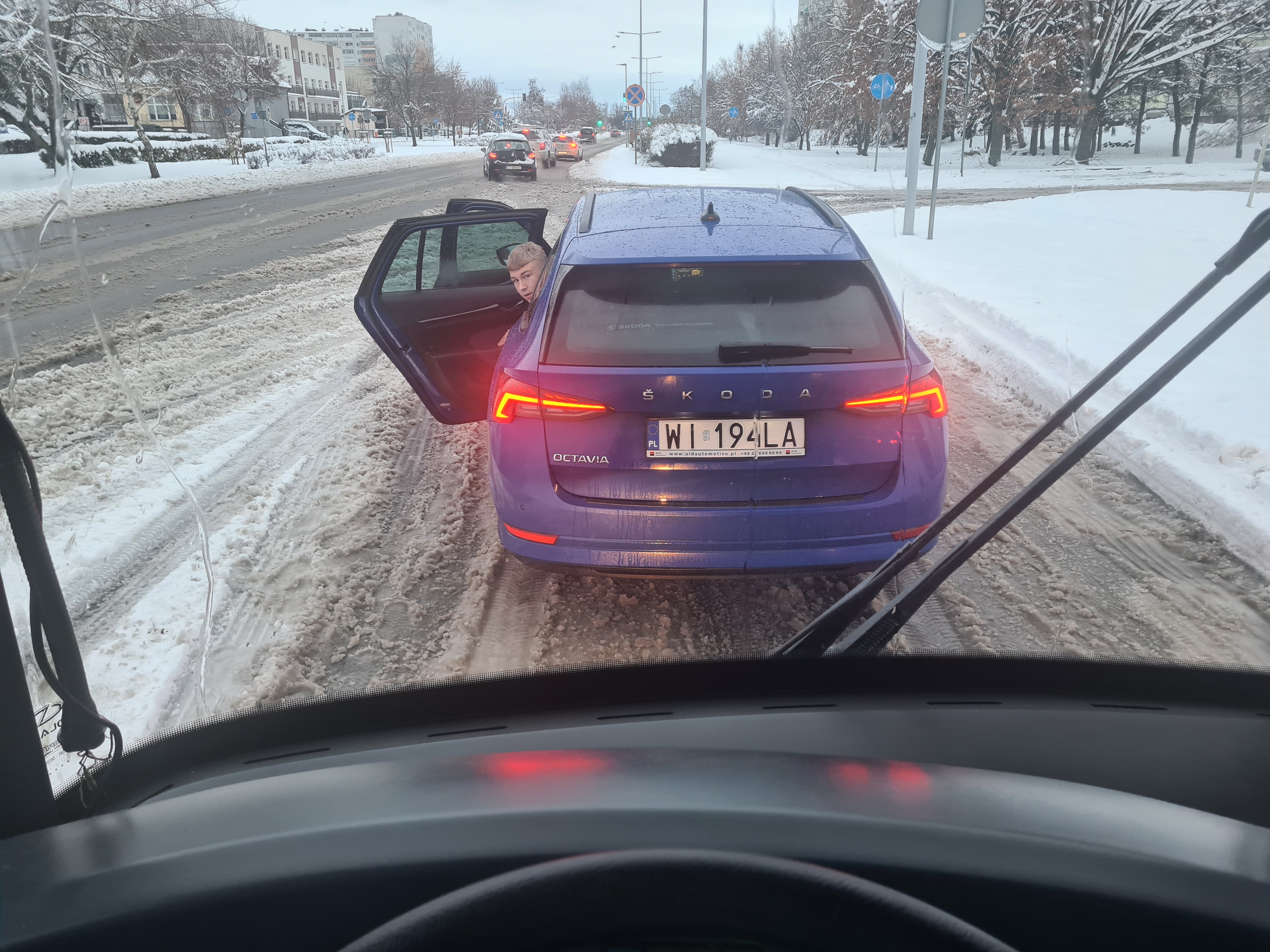 Mistrz parkowania w pojeździe o numerach WI194LA