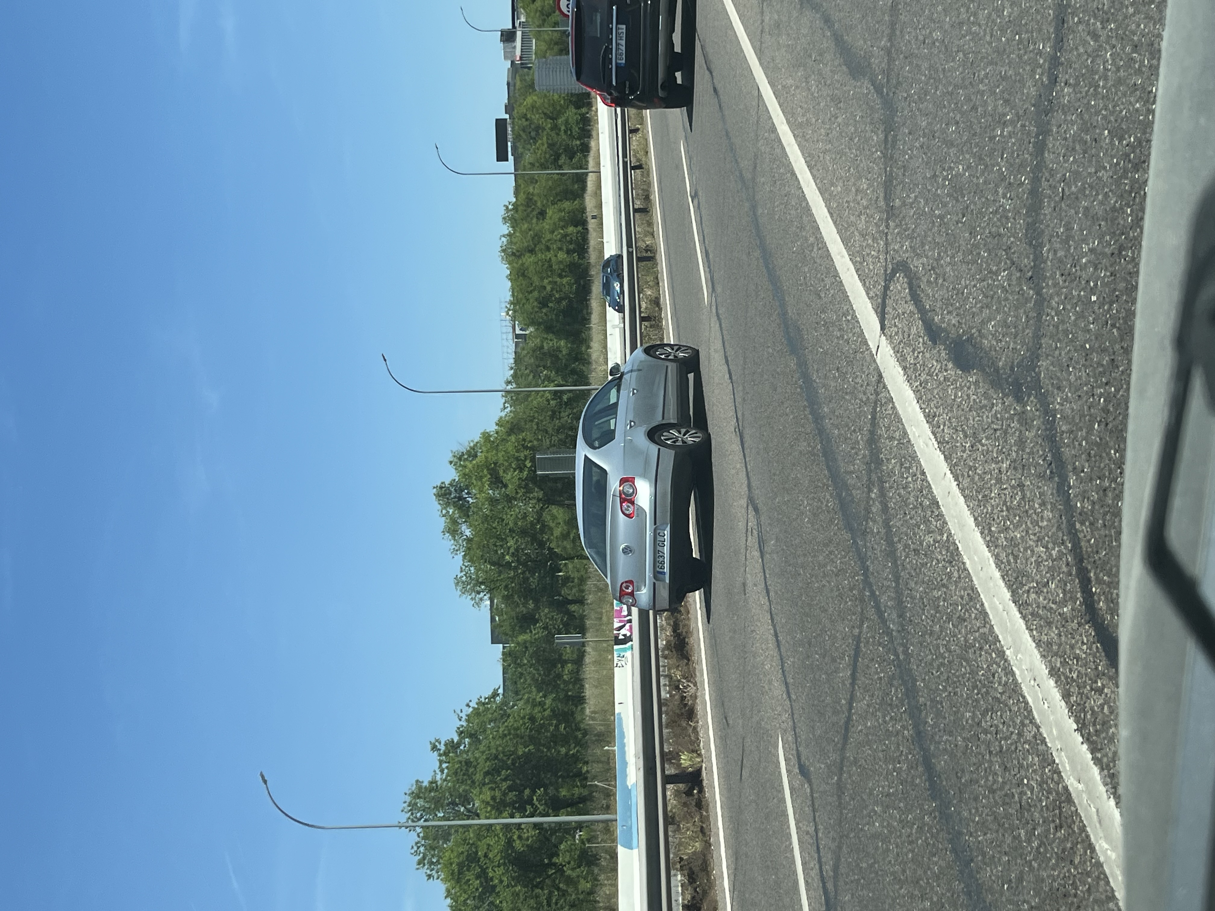 Pirat drogowy w pojeździe o numerach rejestracyjnych 6637GLC