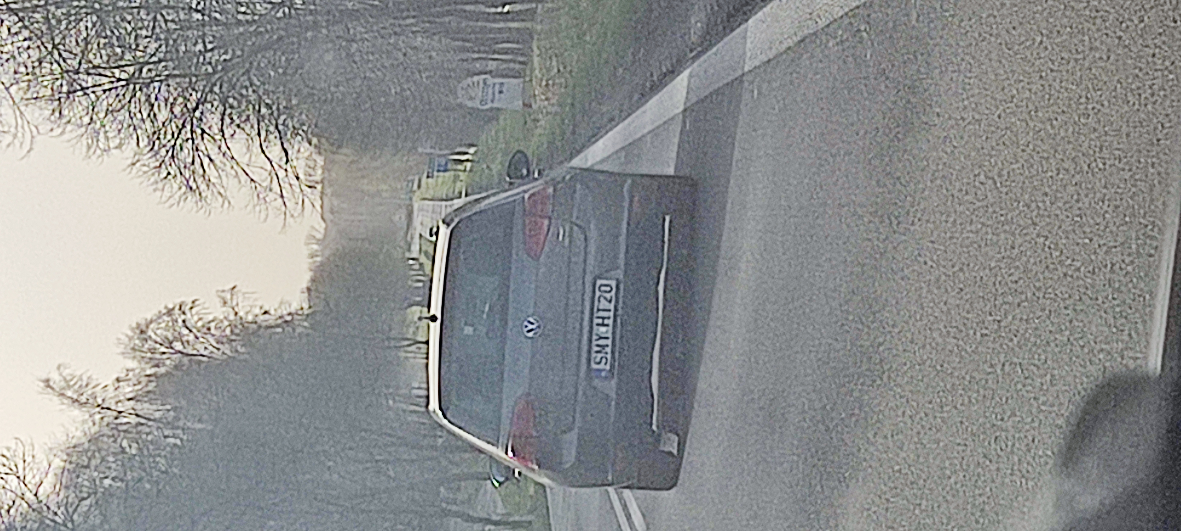 Pirat drogowy w pojeździe o numerach rejestracyjnych SMYHT20