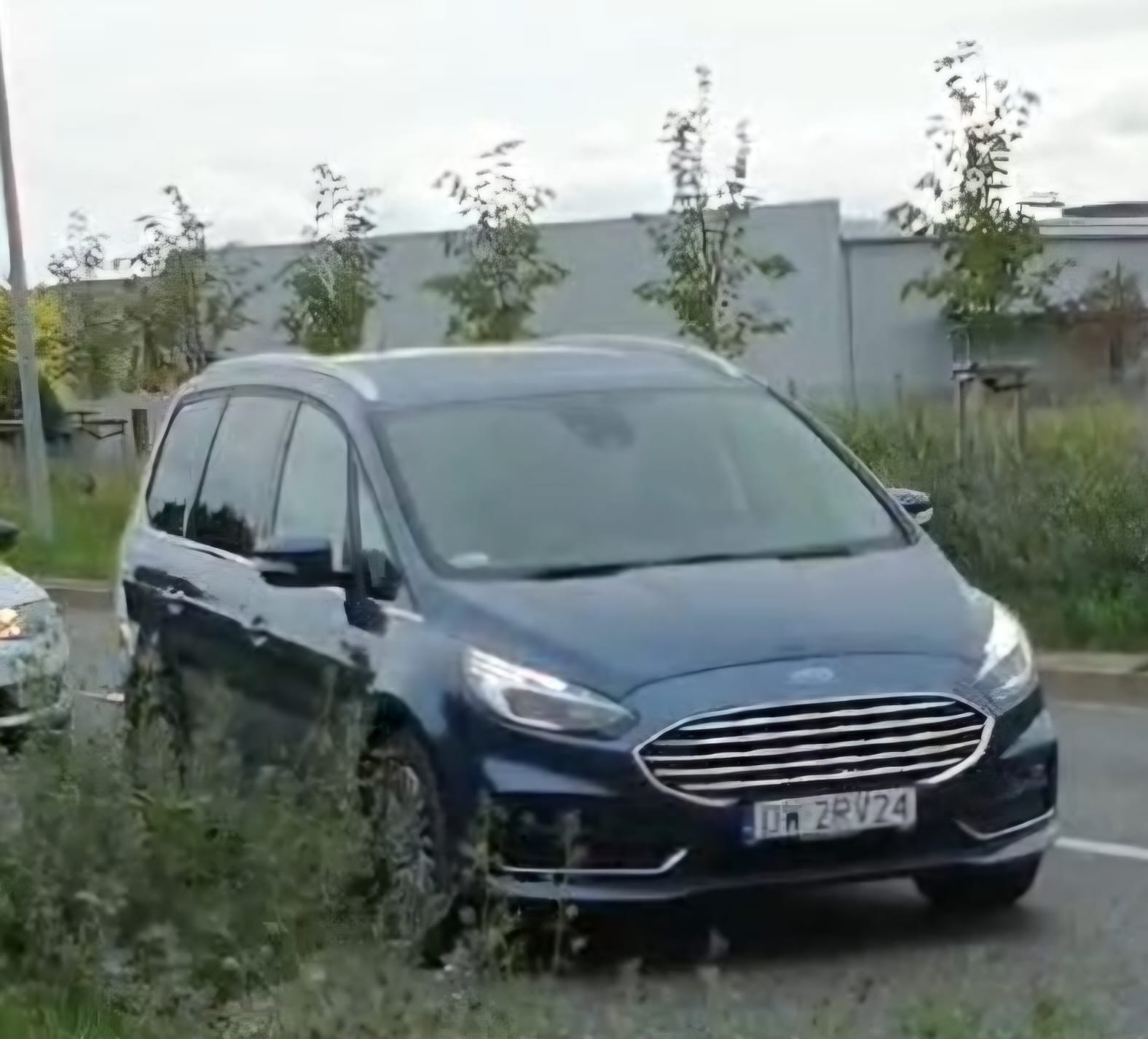 Pirat drogowy w pojeździe o numerach rejestracyjnych DW2RV24