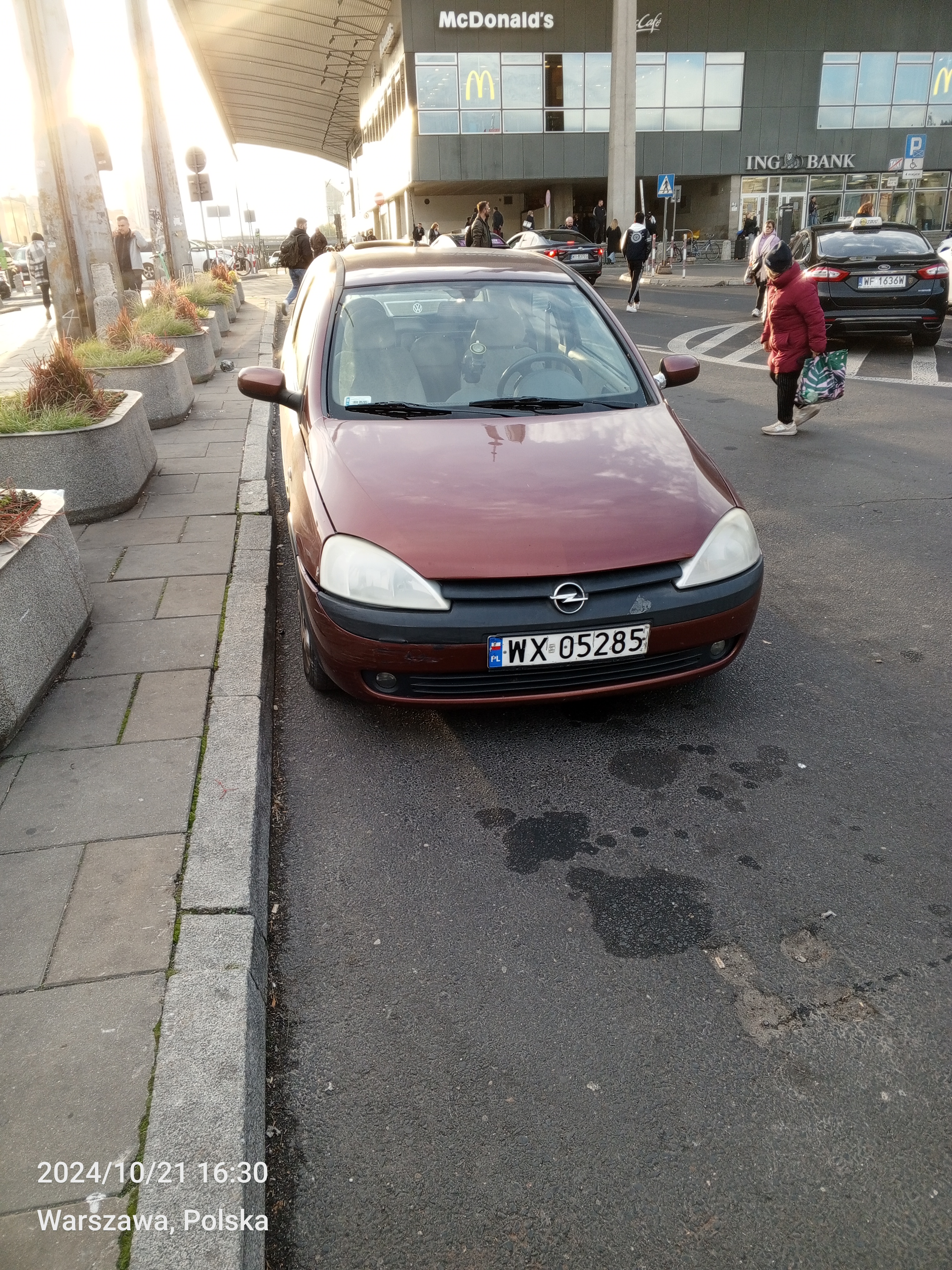 Mistrz parkowania w pojeździe o numerach WX05285