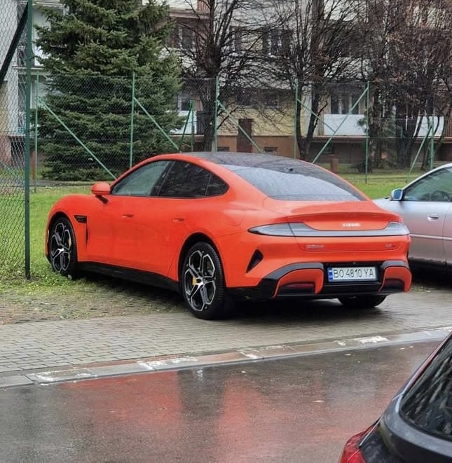 Car spotting Polska<BR><BR>Xiaomi SU7<BR><BR>Rzeszów fot. Łukasz