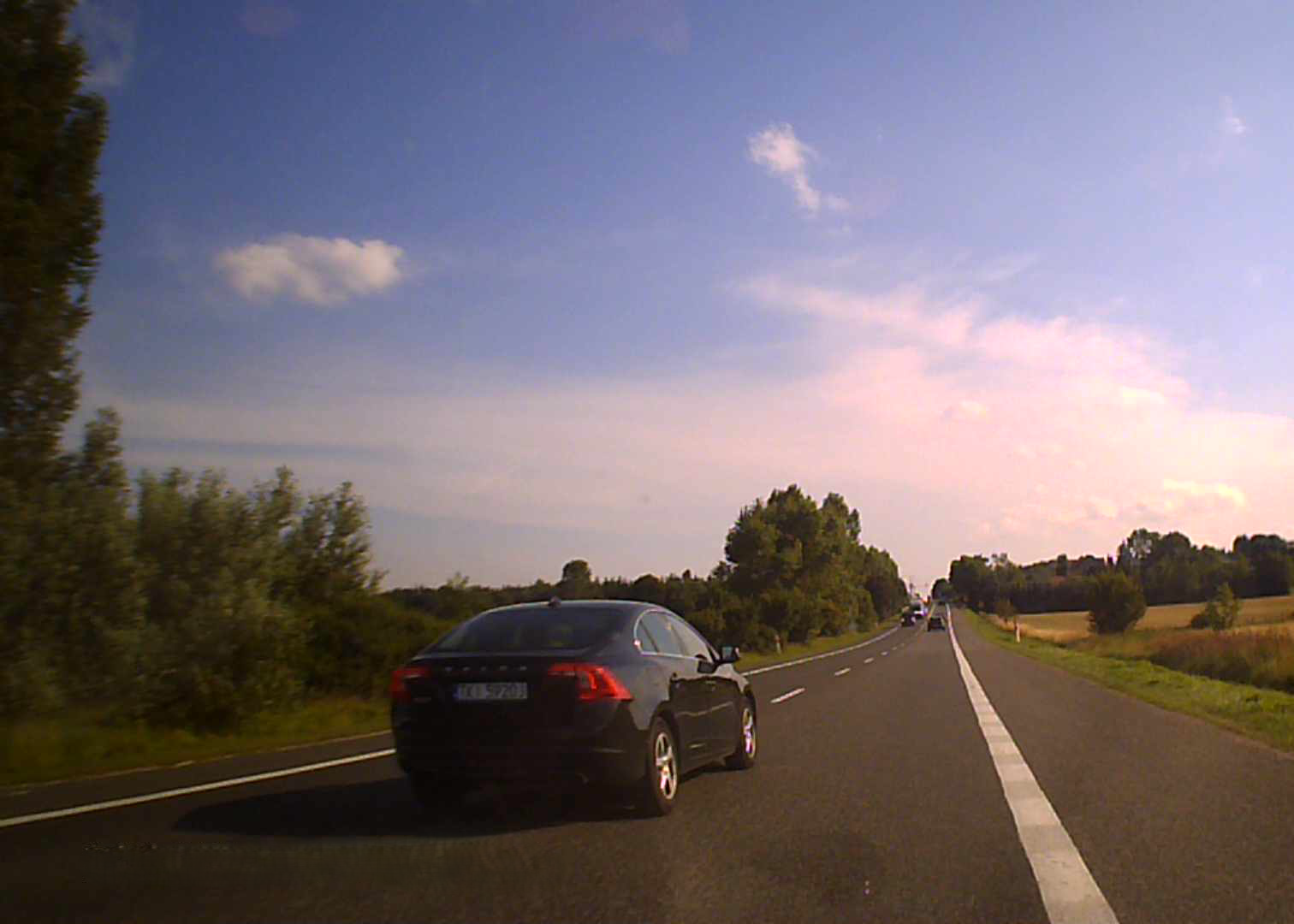 Pirat drogowy w pojeździe o numerach rejestracyjnych TKI5920J