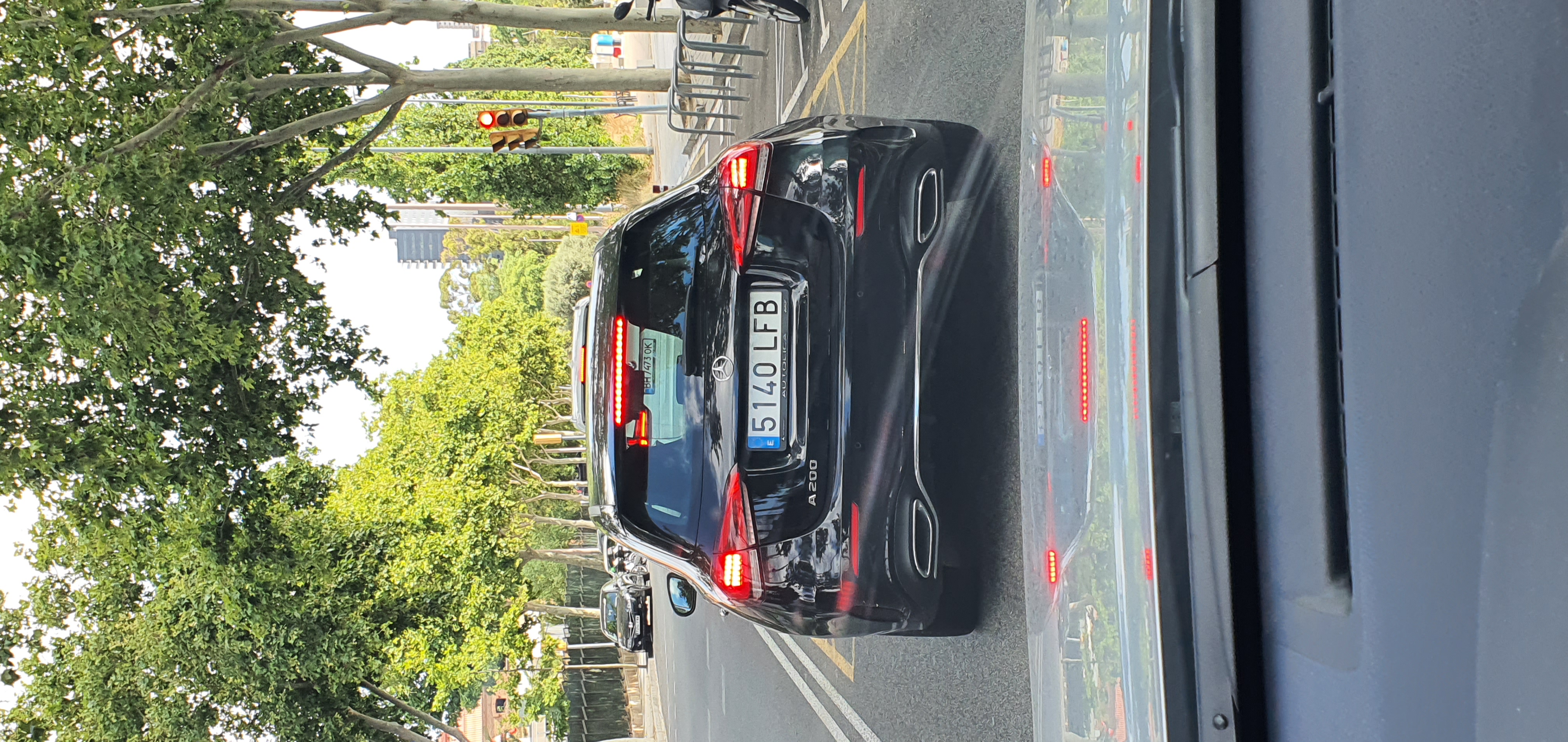 Pirat drogowy w pojeździe o numerach rejestracyjnych 5140LFB