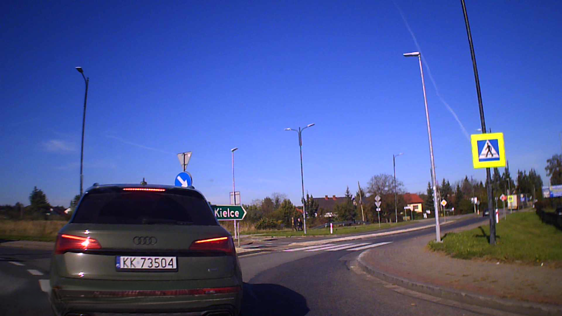 Pirat drogowy w pojeździe o numerach rejestracyjnych KK73504