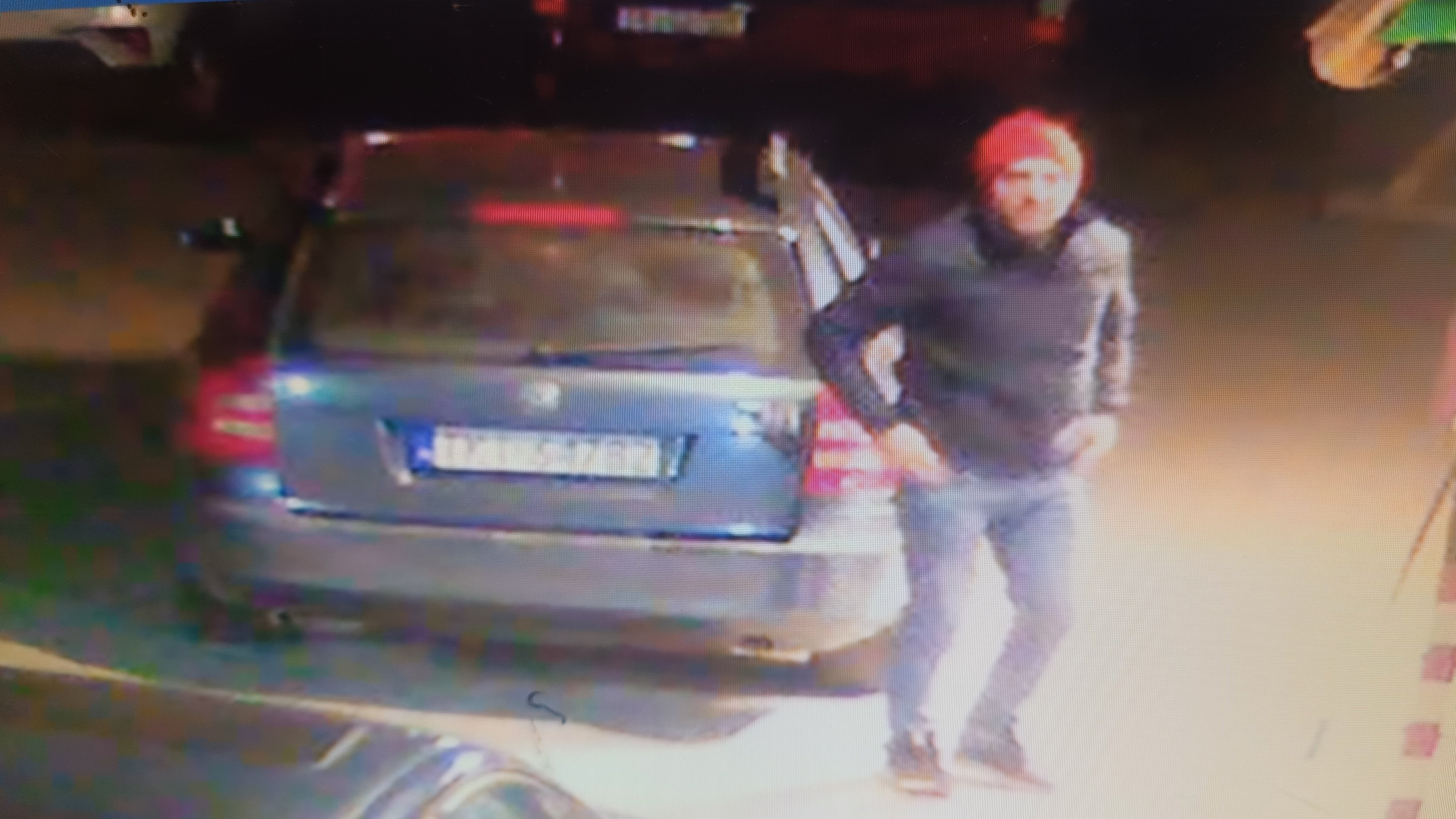 Pirat drogowy w pojeździe o numerach rejestracyjnych TKI64782