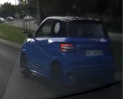 Błędny raport. Samochód z tym numerem rejestracyjnym to Ligier JS60, właśnie go dzisiaj widziałem ...