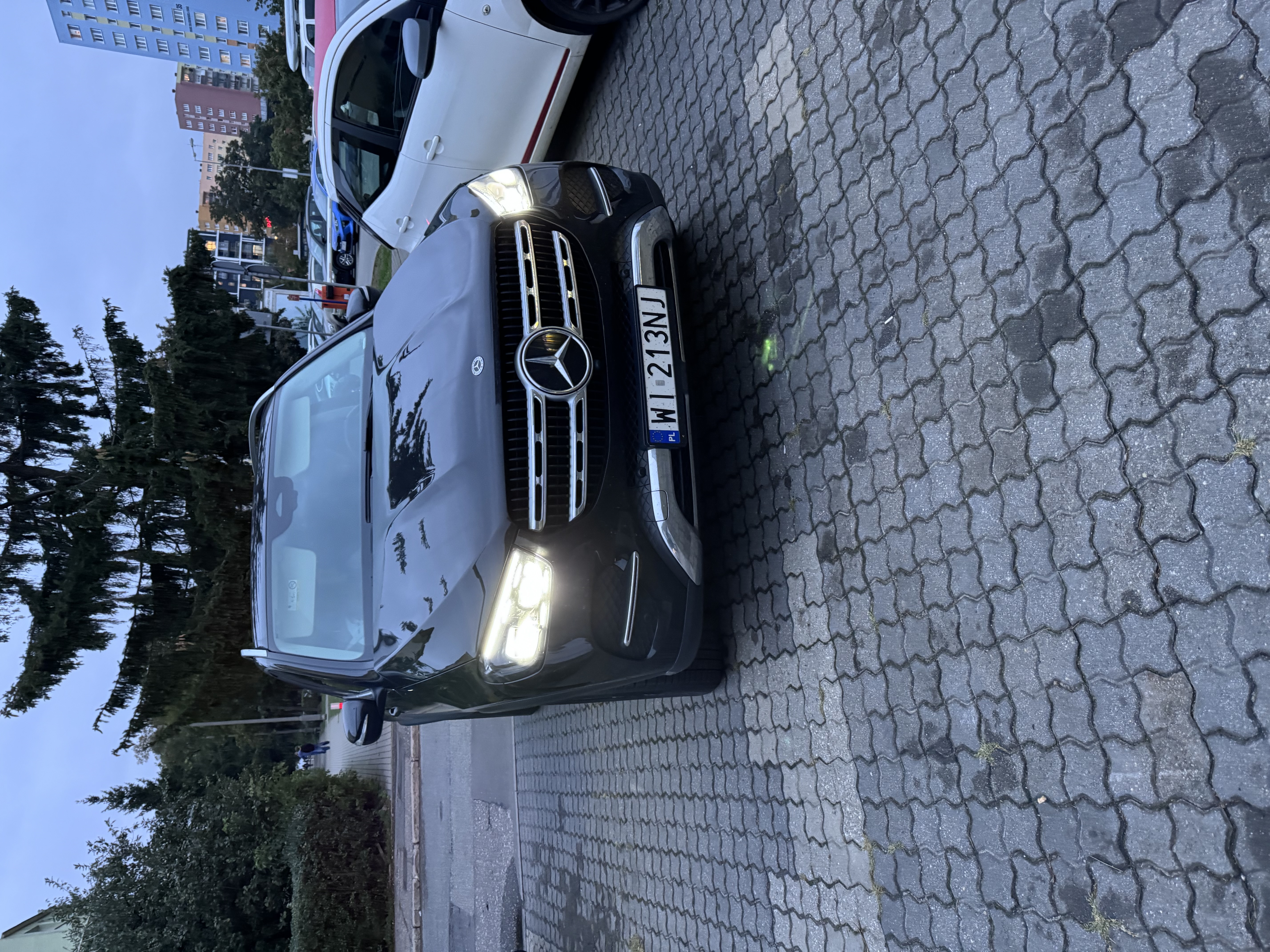 Pirat drogowy w pojeździe o numerach rejestracyjnych WI213NJ