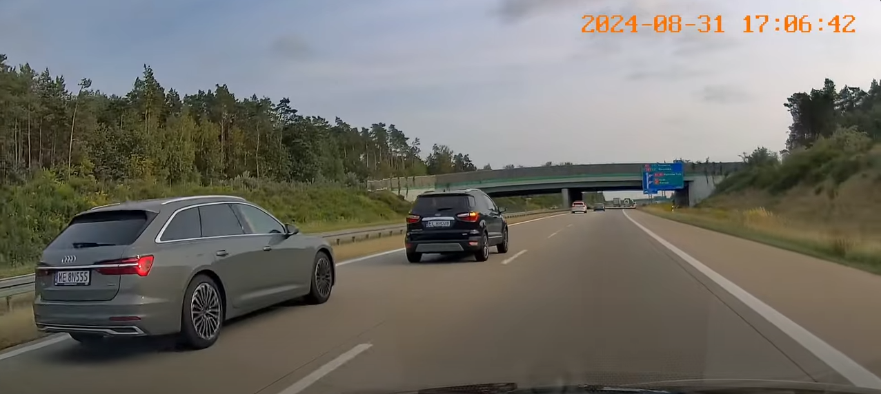 Jeździ na zderzaku na autostradzie i niebezpiecznie hamuje przed maską. Niezrównoważony psychicznie ...