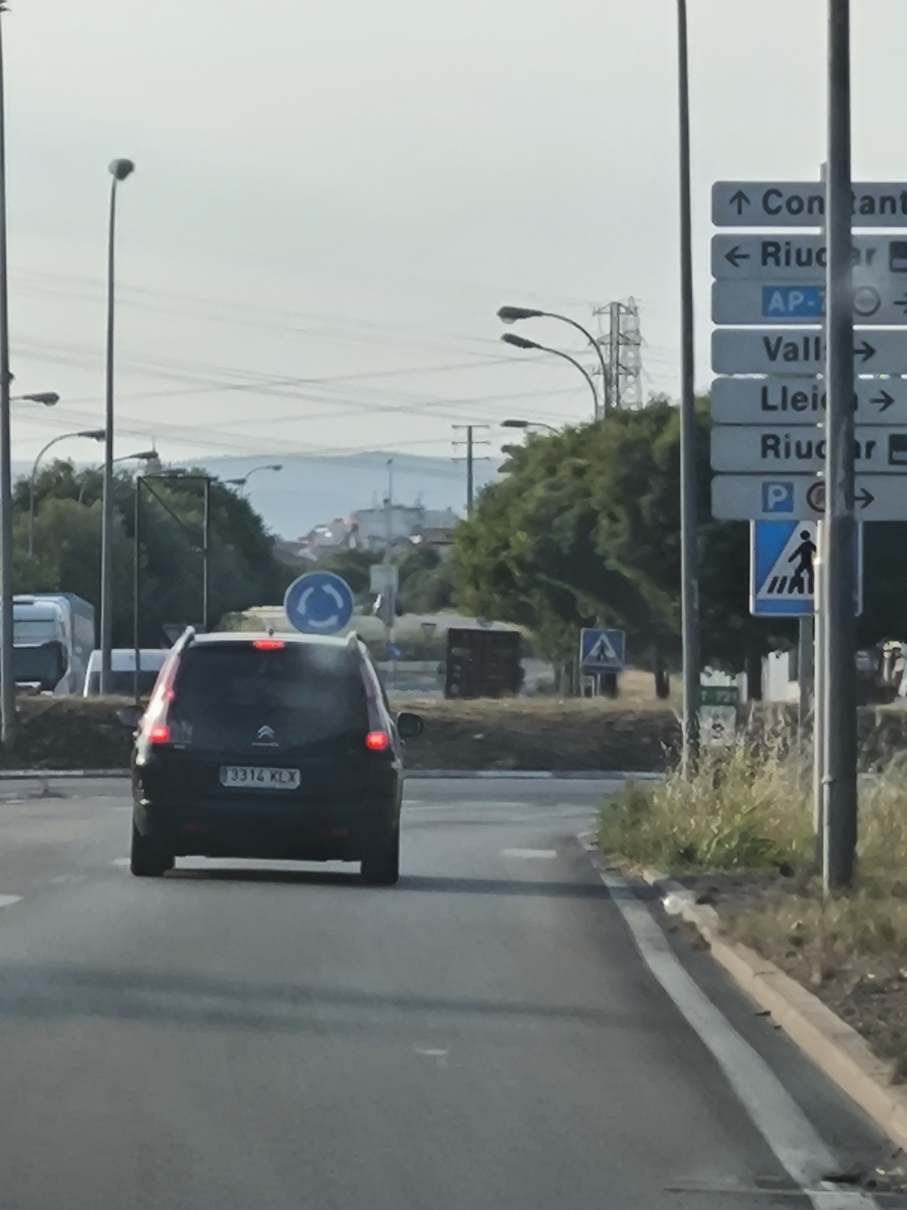 Pirat drogowy w pojeździe o numerach rejestracyjnych 3314KLX