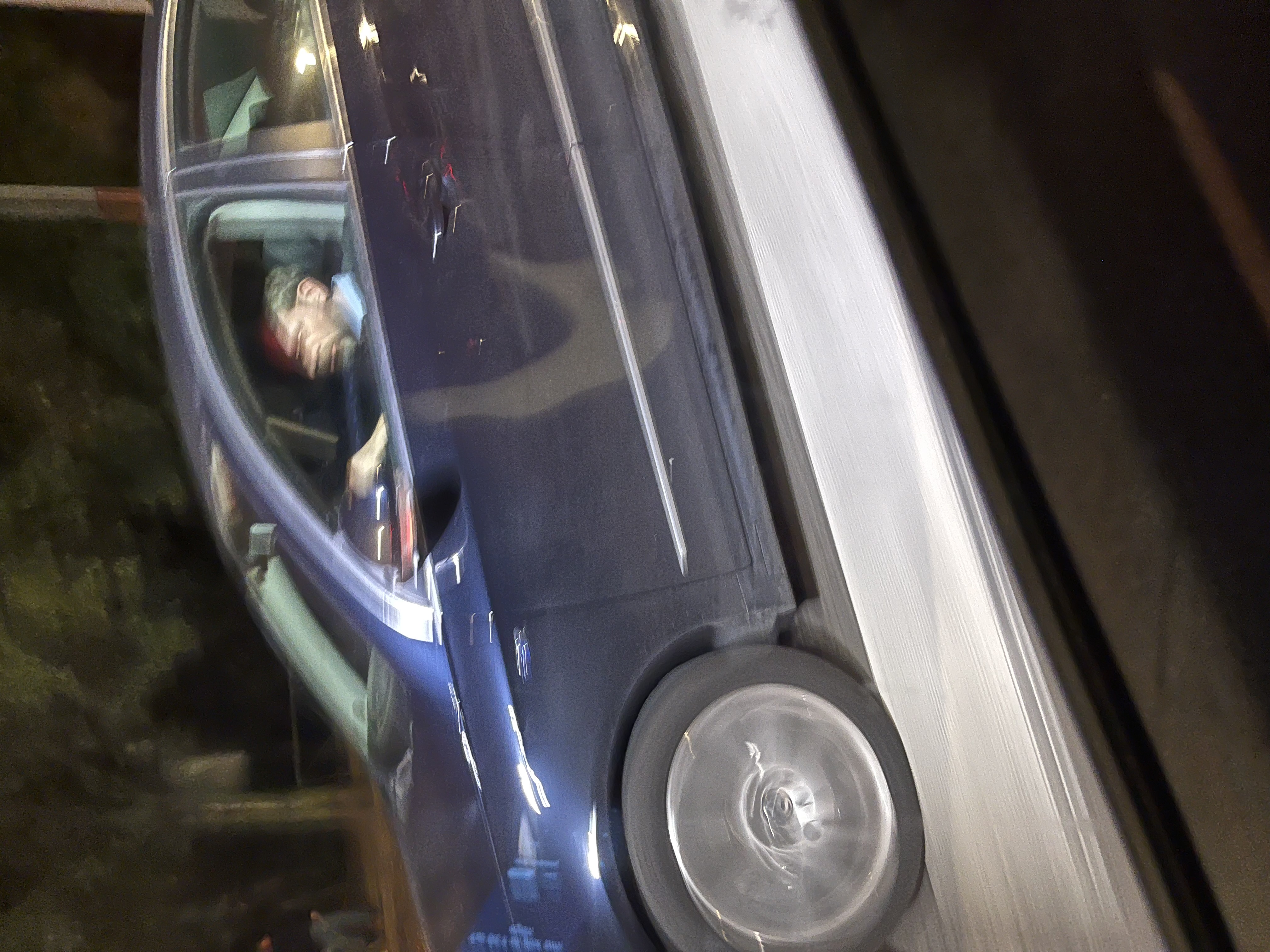 Pirat drogowy w pojeździe o numerach rejestracyjnych 2490GKM