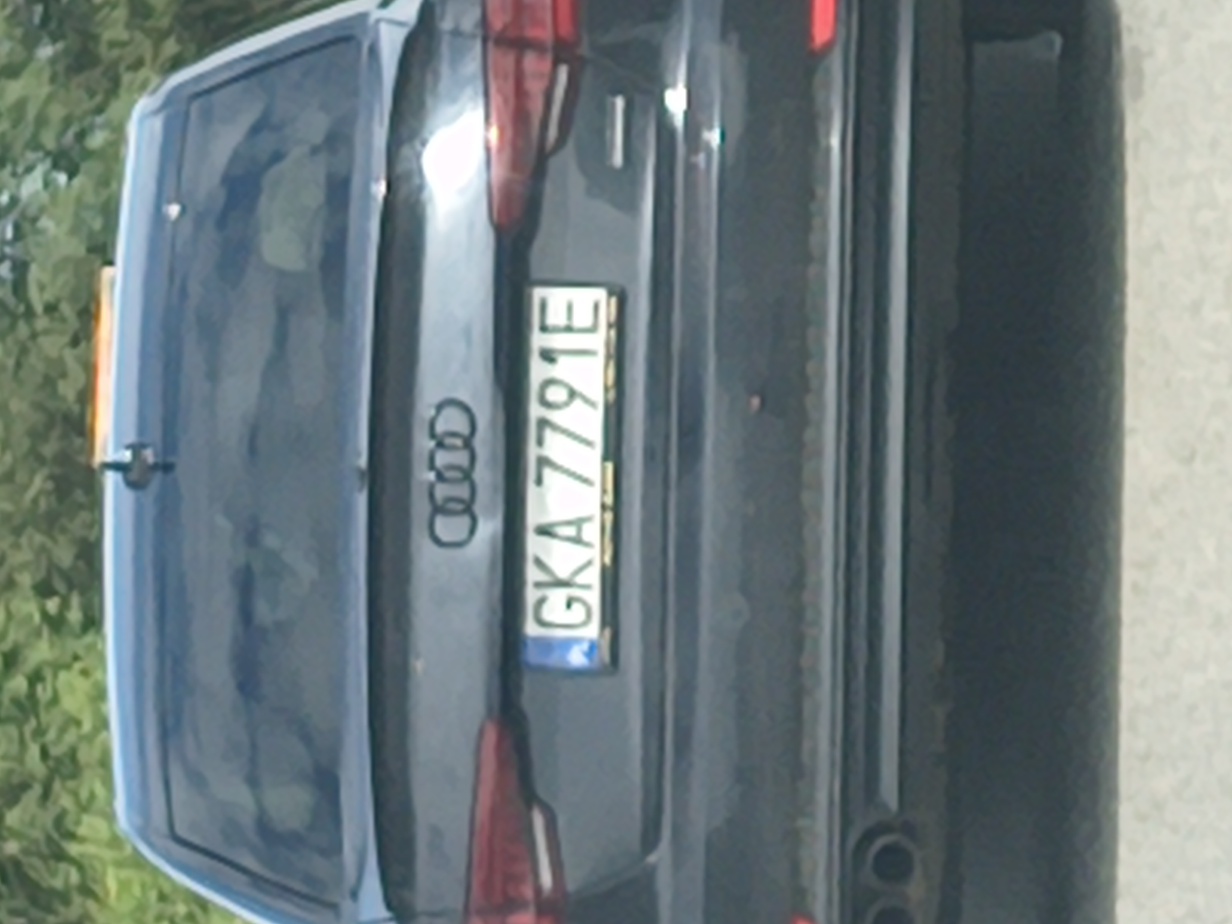 Pirat drogowy w pojeździe o numerach rejestracyjnych GKA7791E