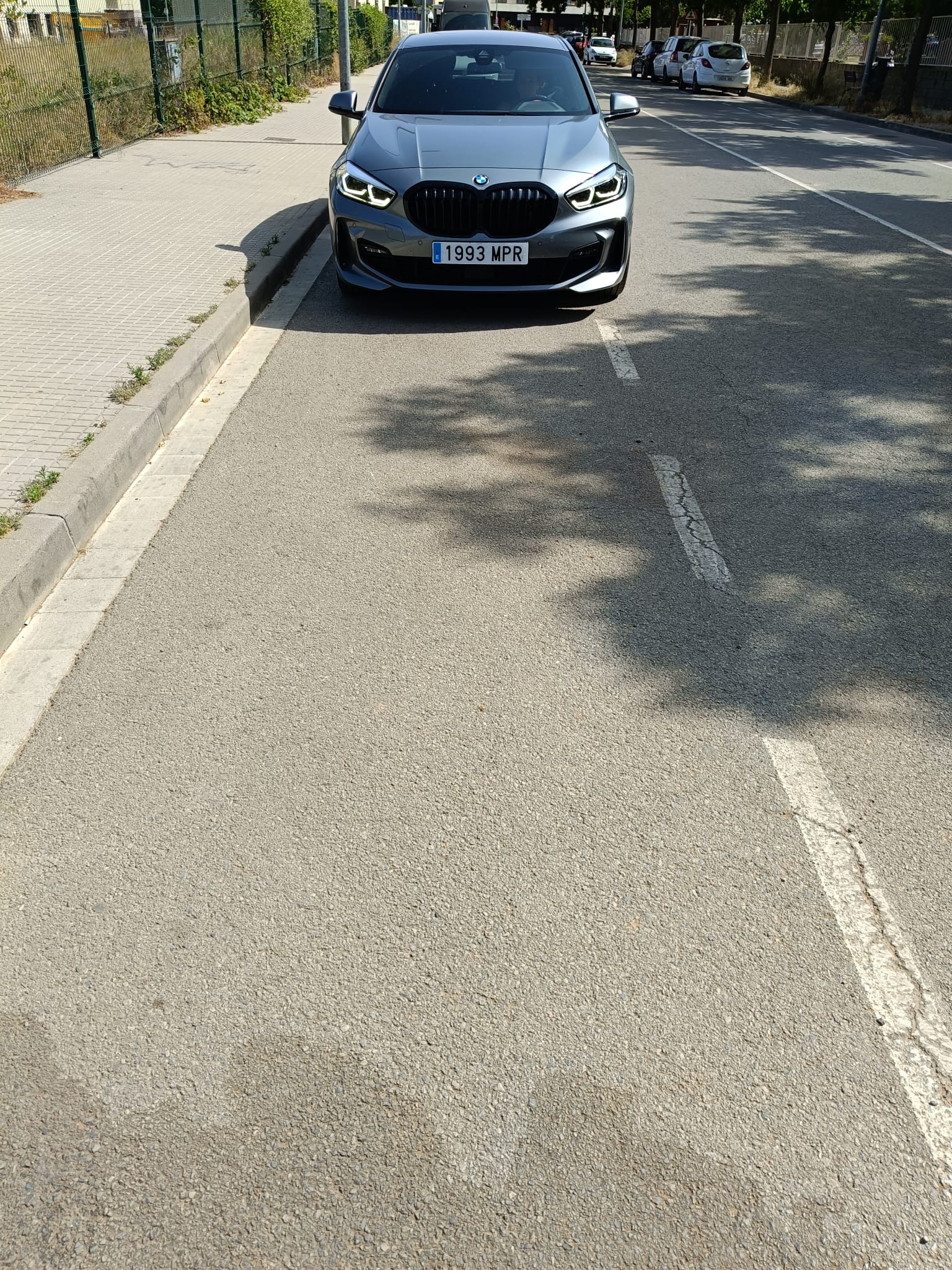 Pirat drogowy w pojeździe o numerach rejestracyjnych 1993MPR