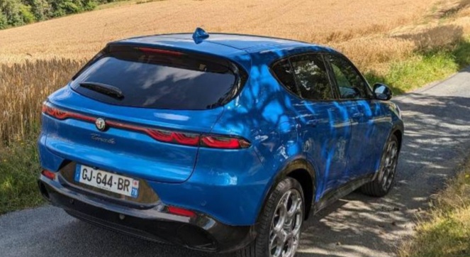 Necesito saber nombre del propietario de este coche por posible estafa