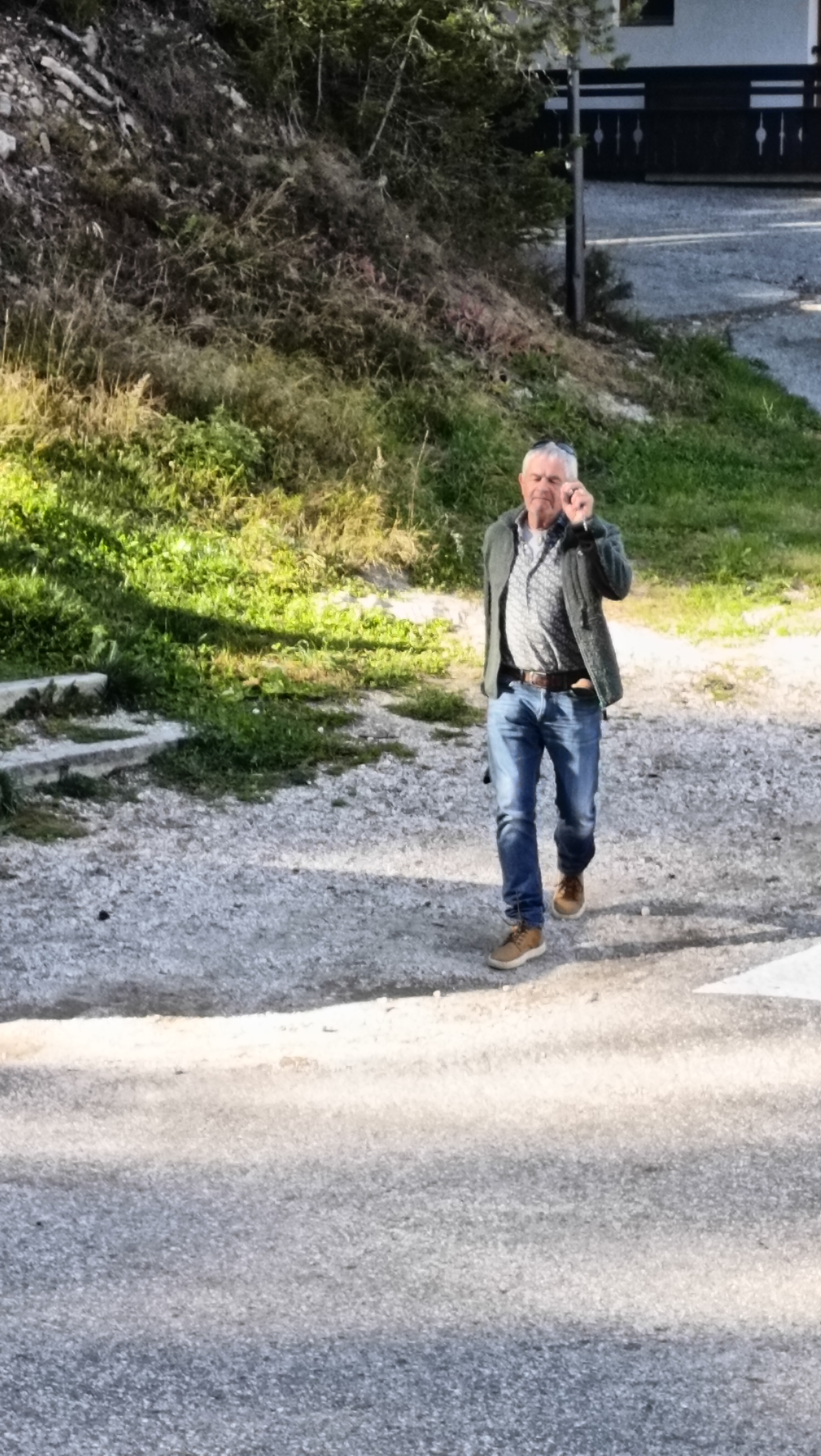 Mistrz parkowania w pojeździe o numerach HA072GB