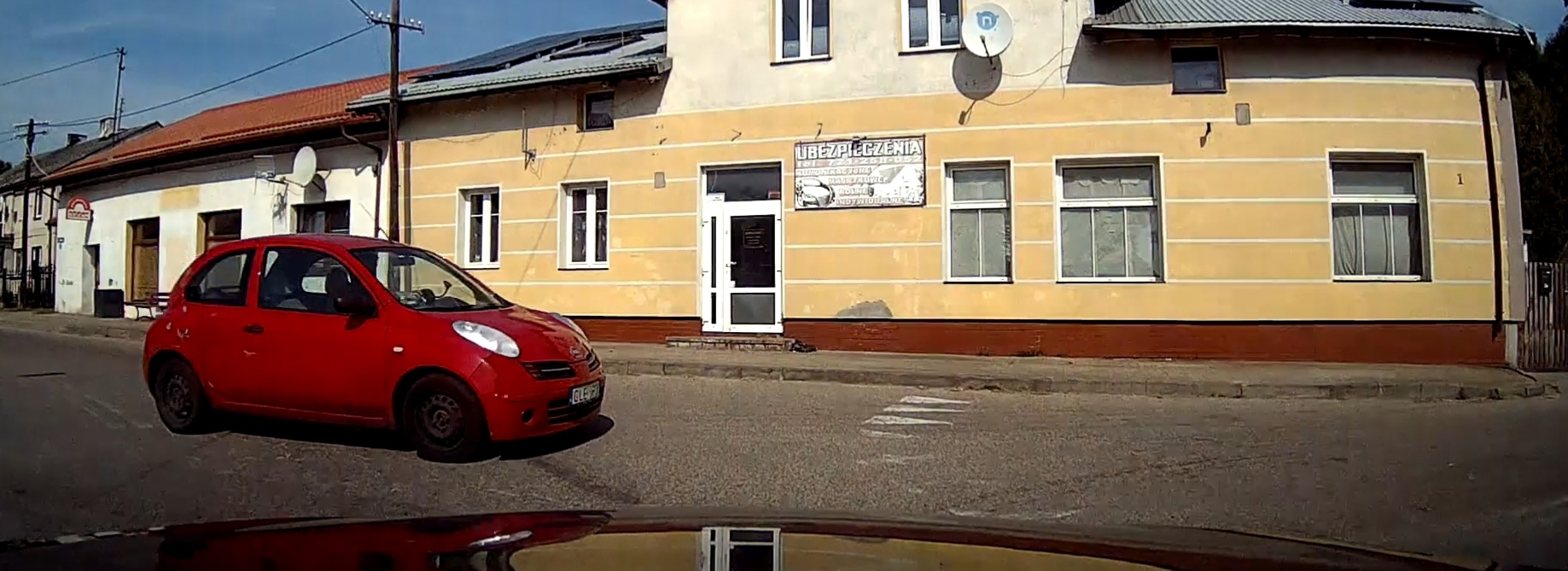 Pirat drogowy w pojeździe o numerach rejestracyjnych GLEJP28