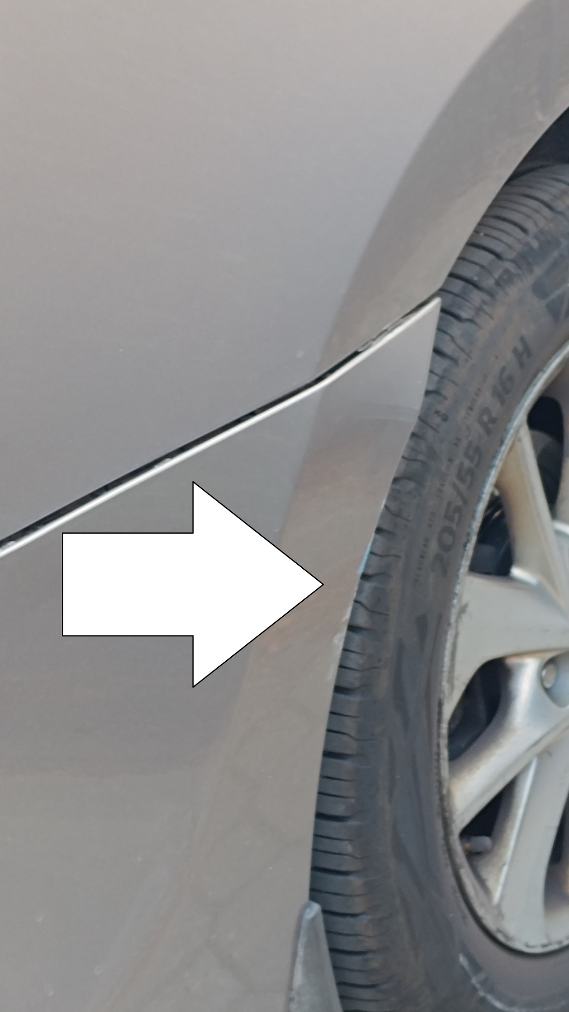 Pirat drogowy w pojeździe o numerach rejestracyjnych WN4320G