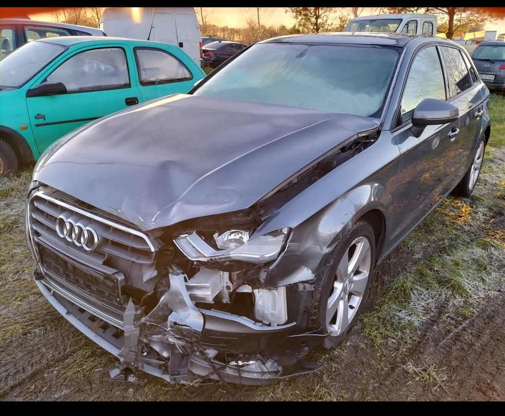 Uszkodzony przód i poduszki