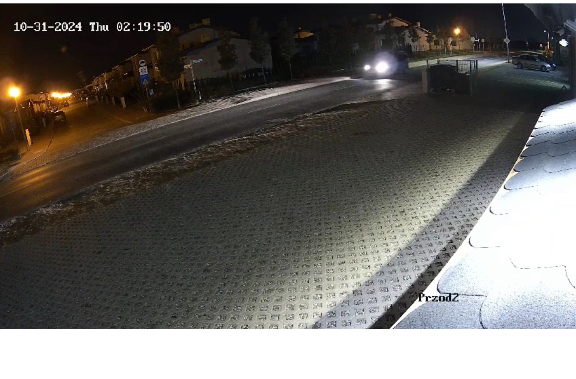 Skradziono pojazd o numerach rejestracyjnych PO5KU94