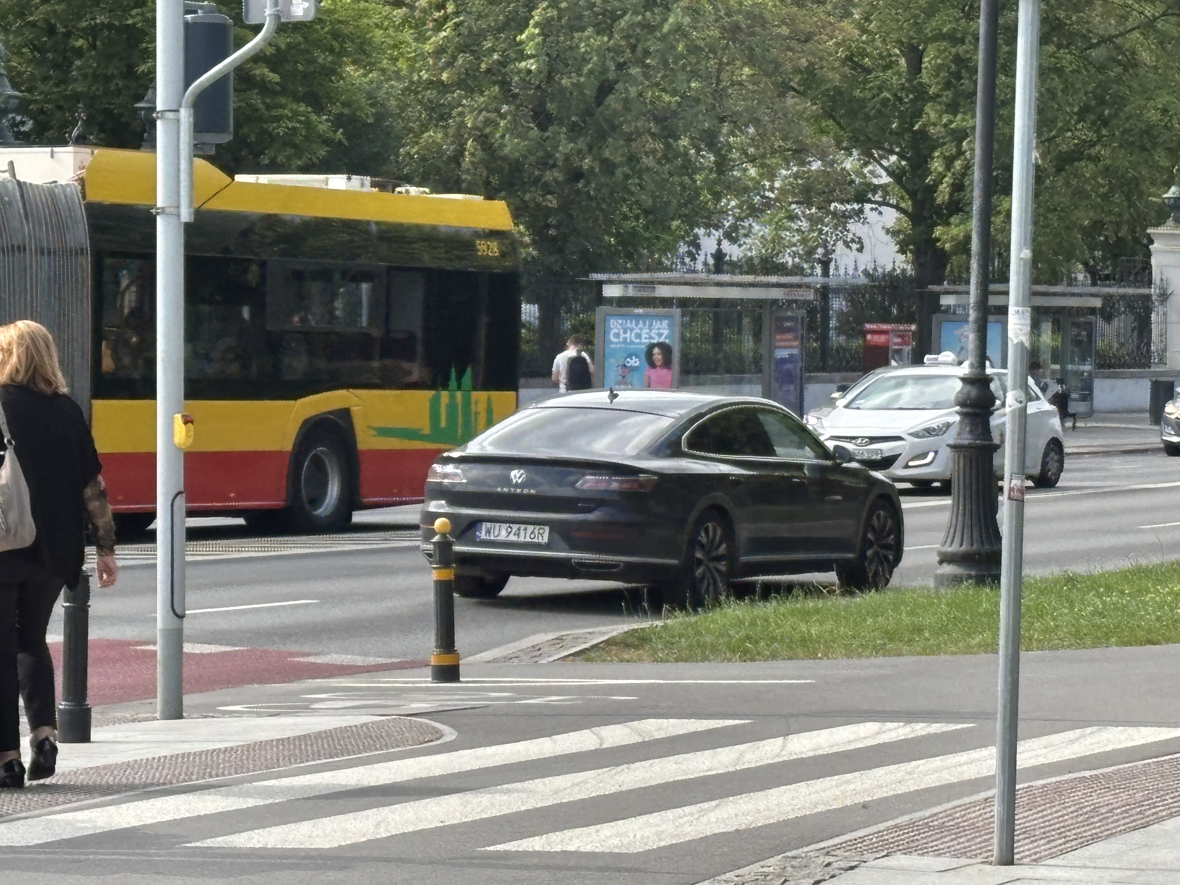 Pirat drogowy w pojeździe o numerach rejestracyjnych WU9416R