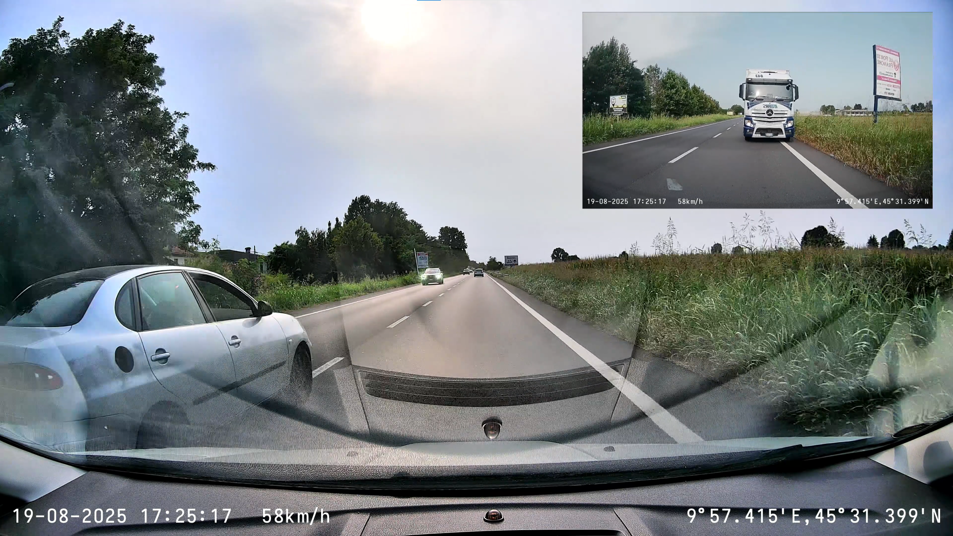 Pirat drogowy w pojeździe o numerach rejestracyjnych DC136VY